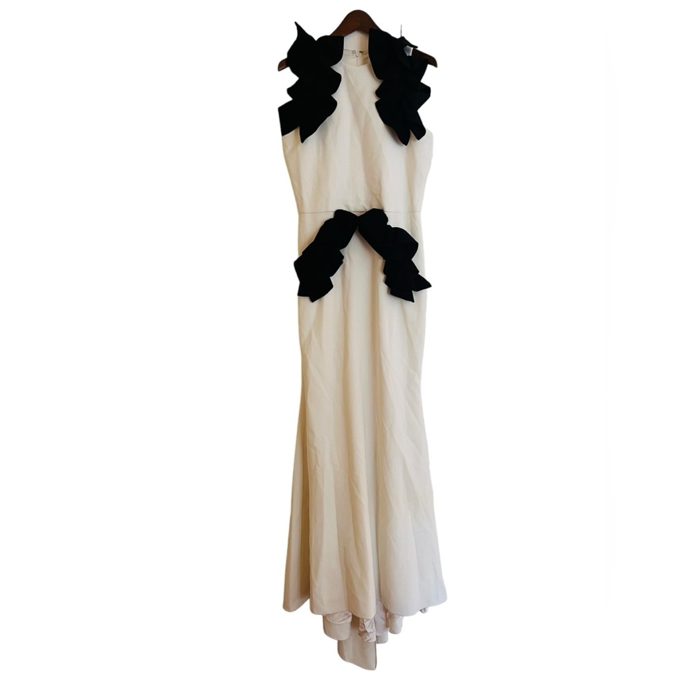 CHRISTIAN SIRIANO***Stunning White Evening Dress****US 10 $4850